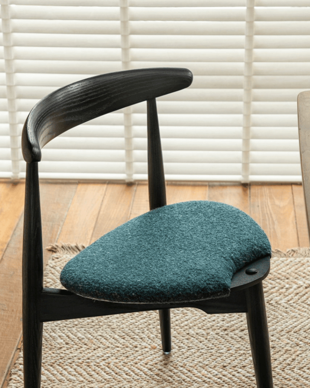 Chaise de salle à manger en forme de cœur