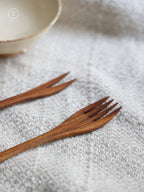 Ensemble de fourchettes en bois