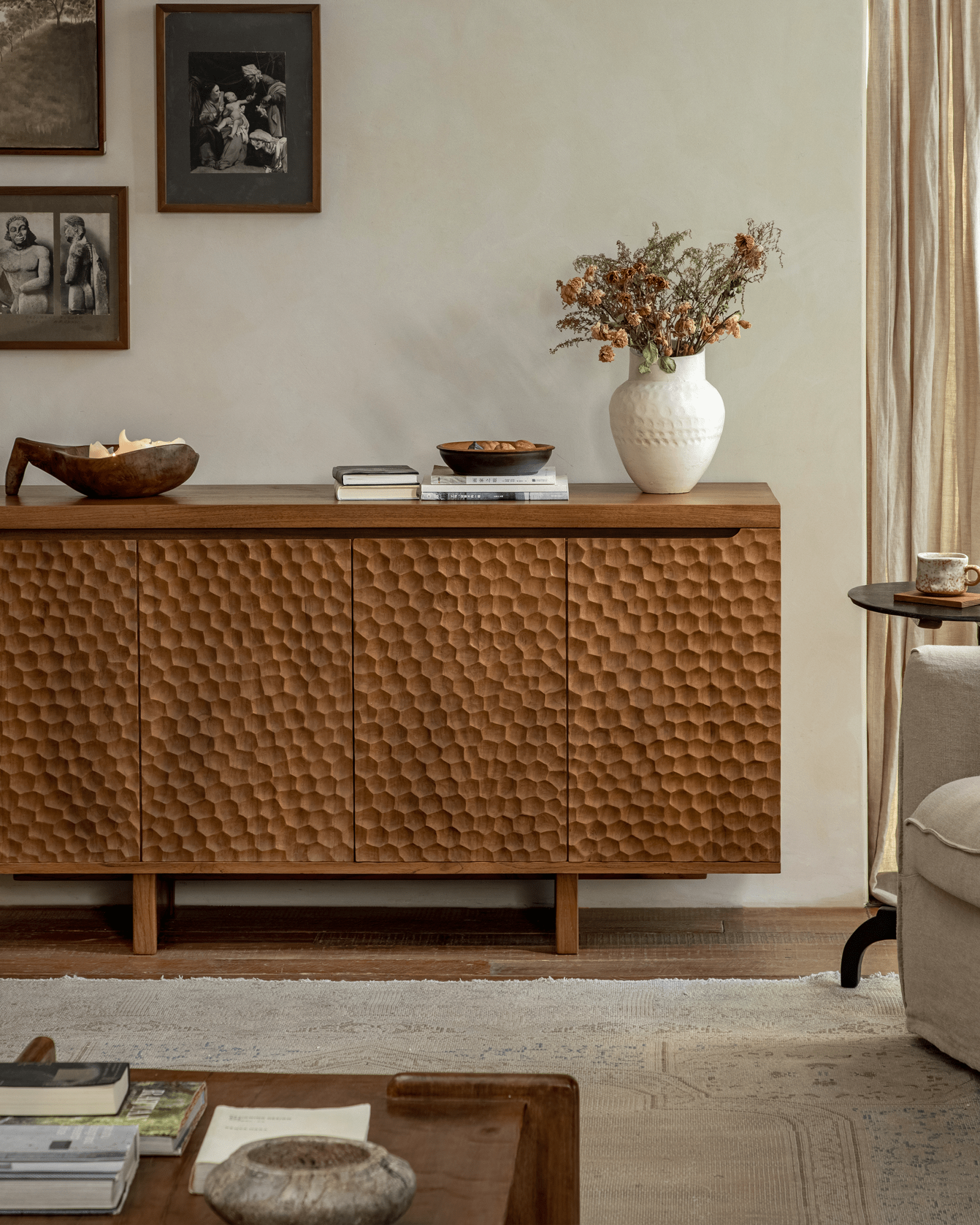 Buffet en nid d'abeille n° 4