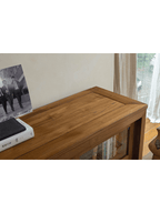 Bibliothèque à façade vitrée