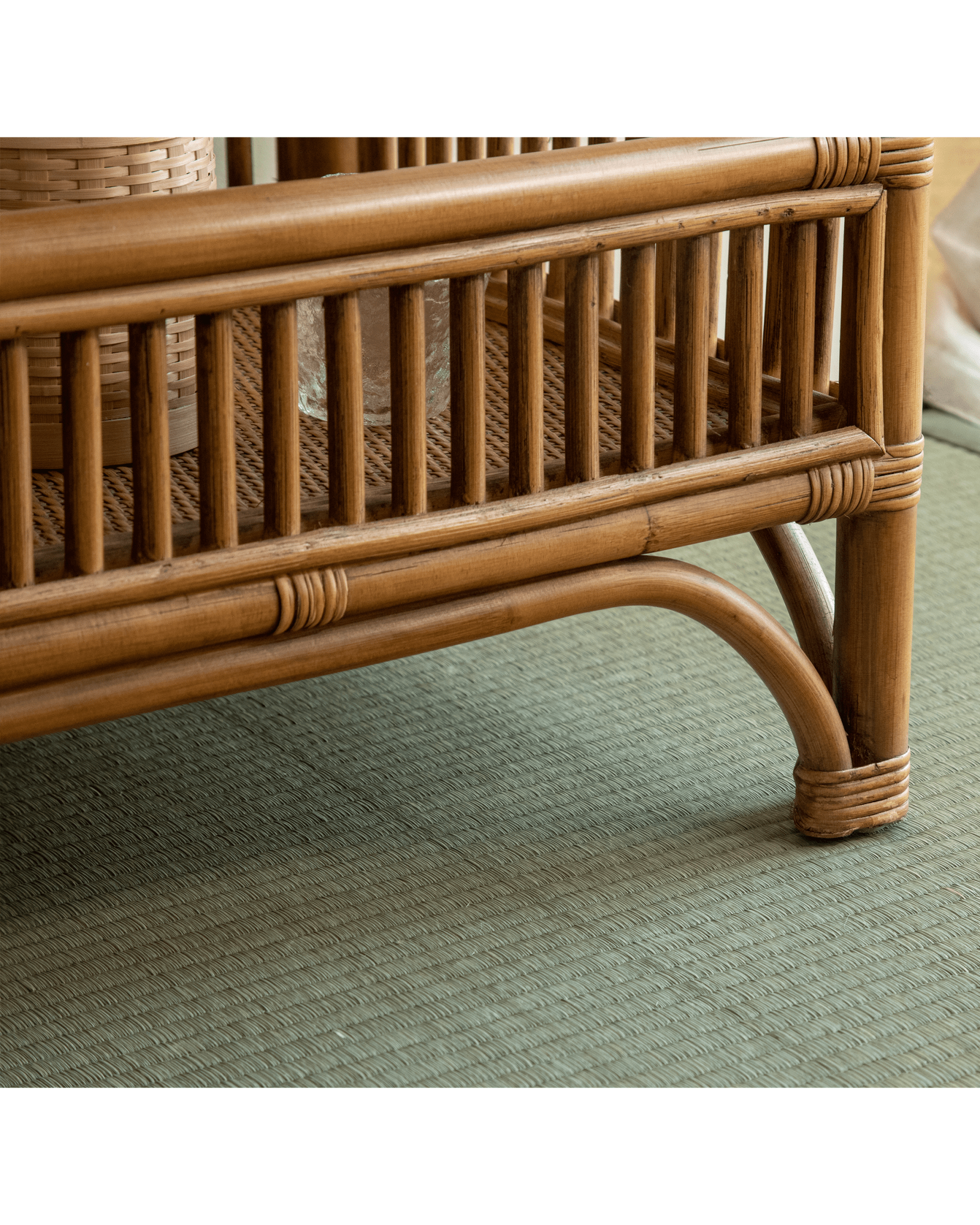 Table d'appoint en rotin Kaeo