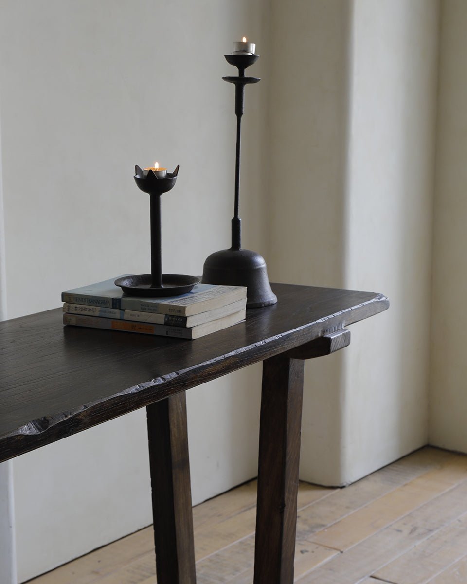Table console trapézoïdale