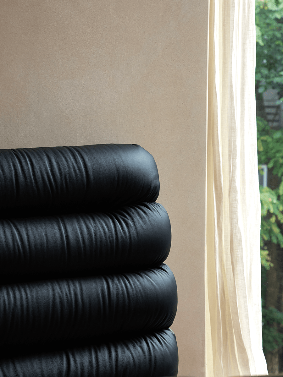 Lit en cuir et teck Seren