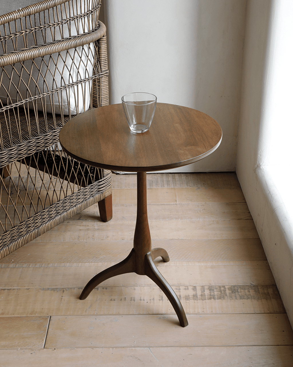 Table d'appoint en brindilles