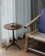 Table d'appoint en brindilles