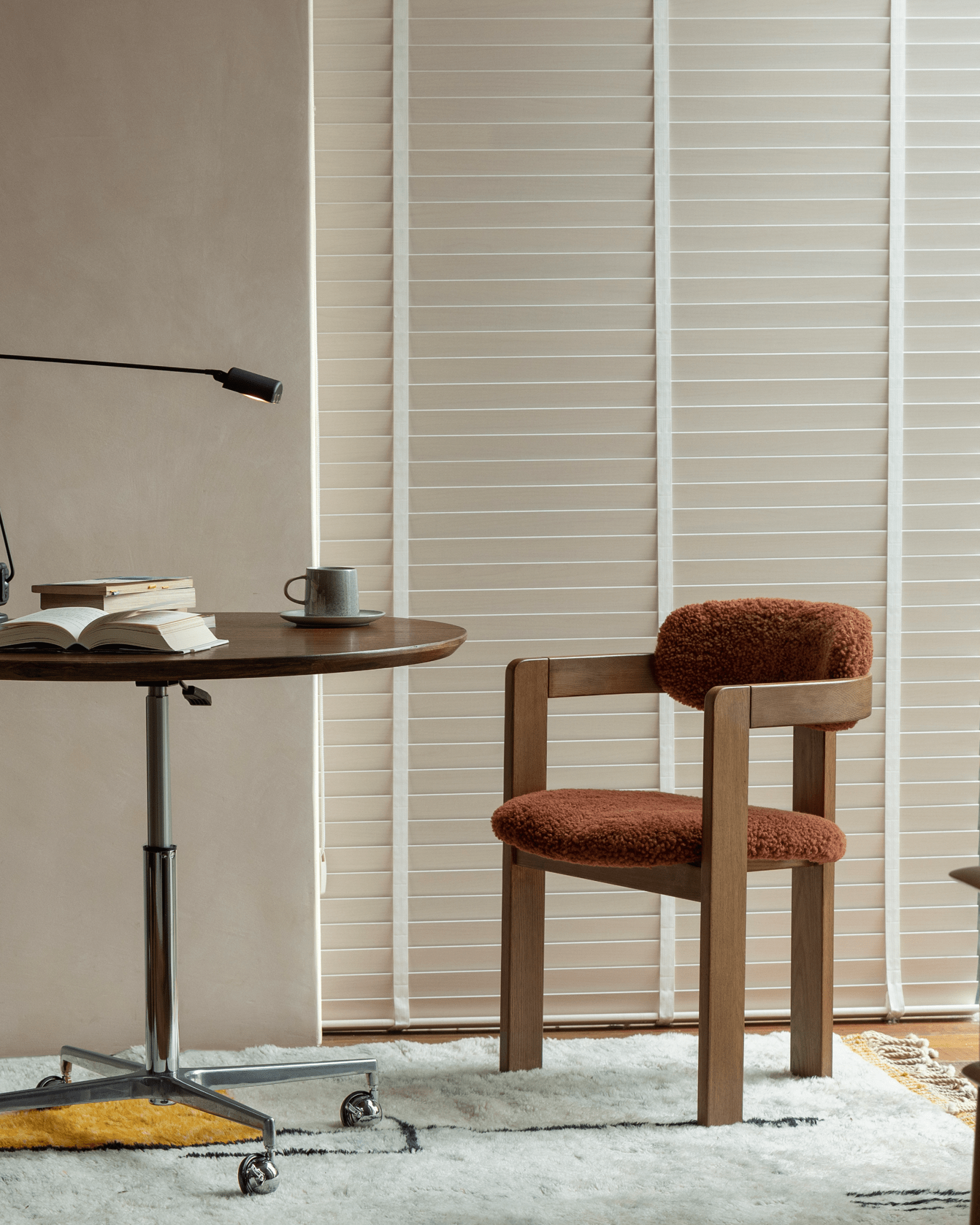 Fauteuil en peau de mouton retournée de Pampelune