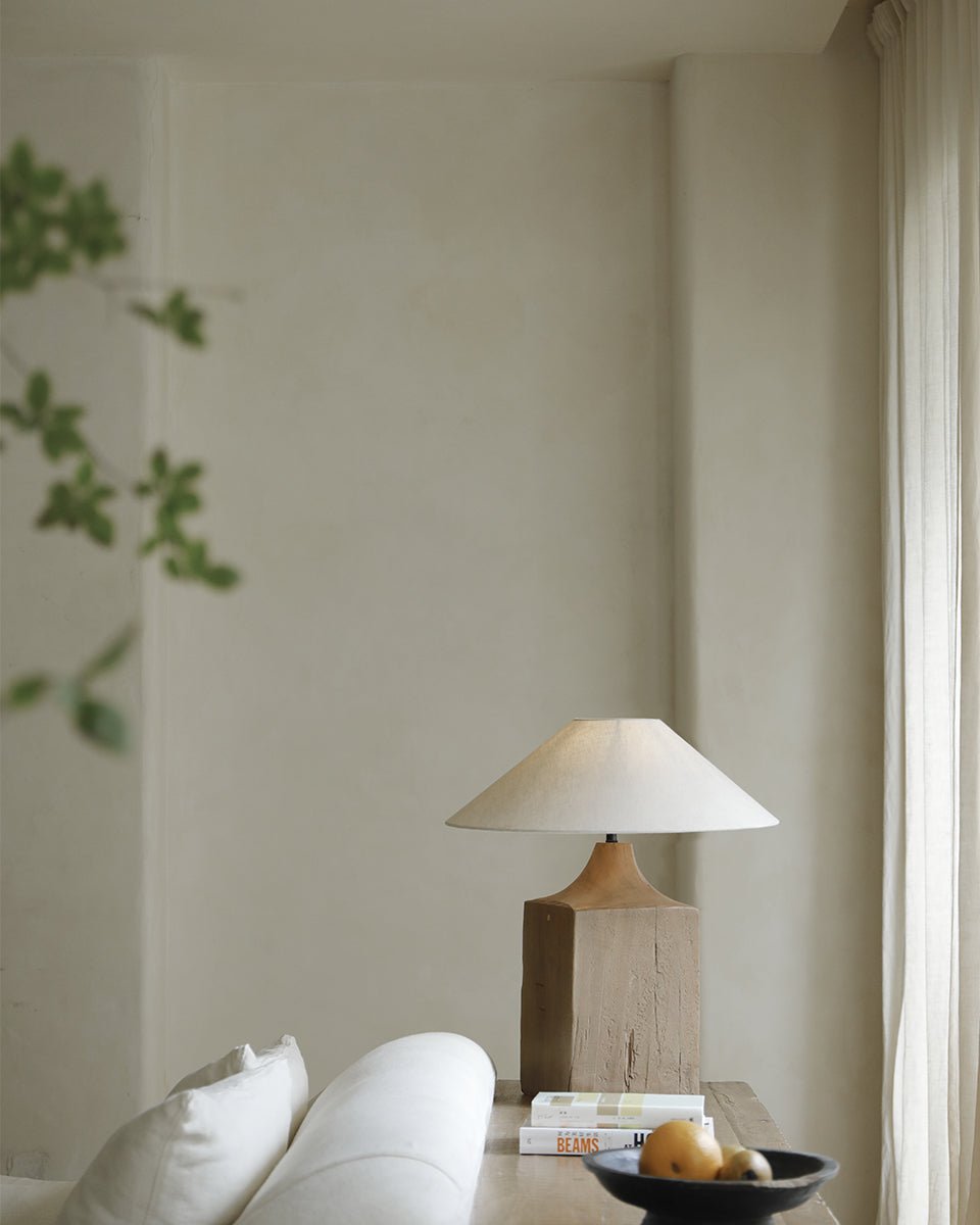 Lampe de table en bois
