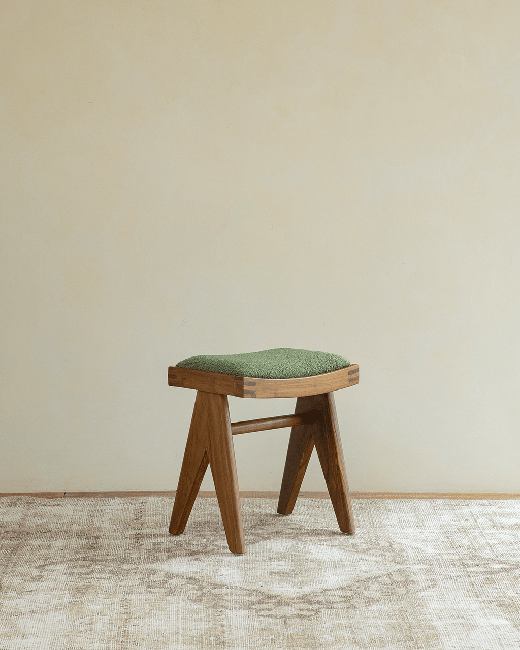 Tabouret facile Chandigarh