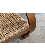 Fauteuil lounge incurvé en C