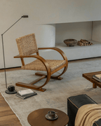 Fauteuil lounge incurvé en C