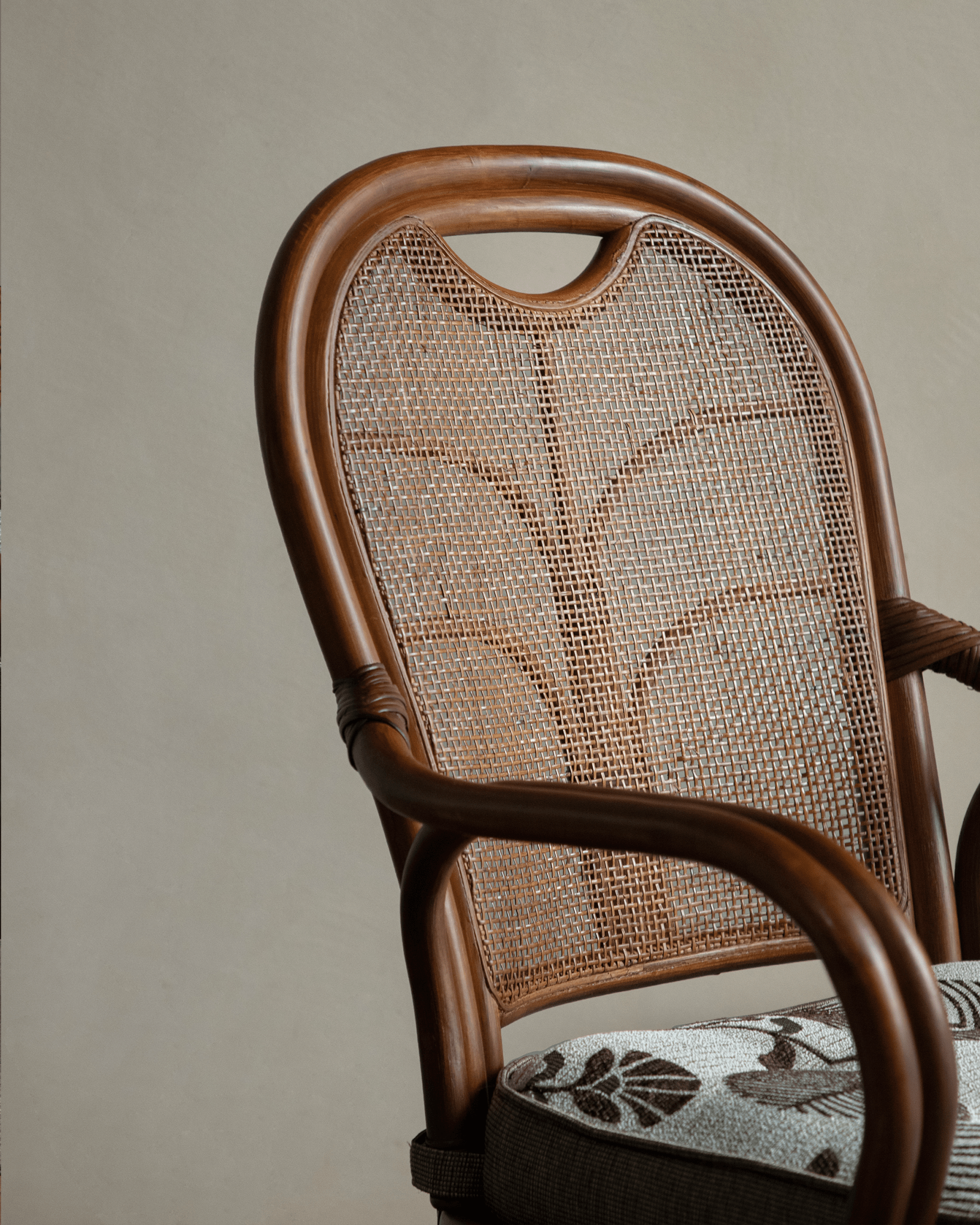 Fauteuil pivotant Ray Mini en rotin