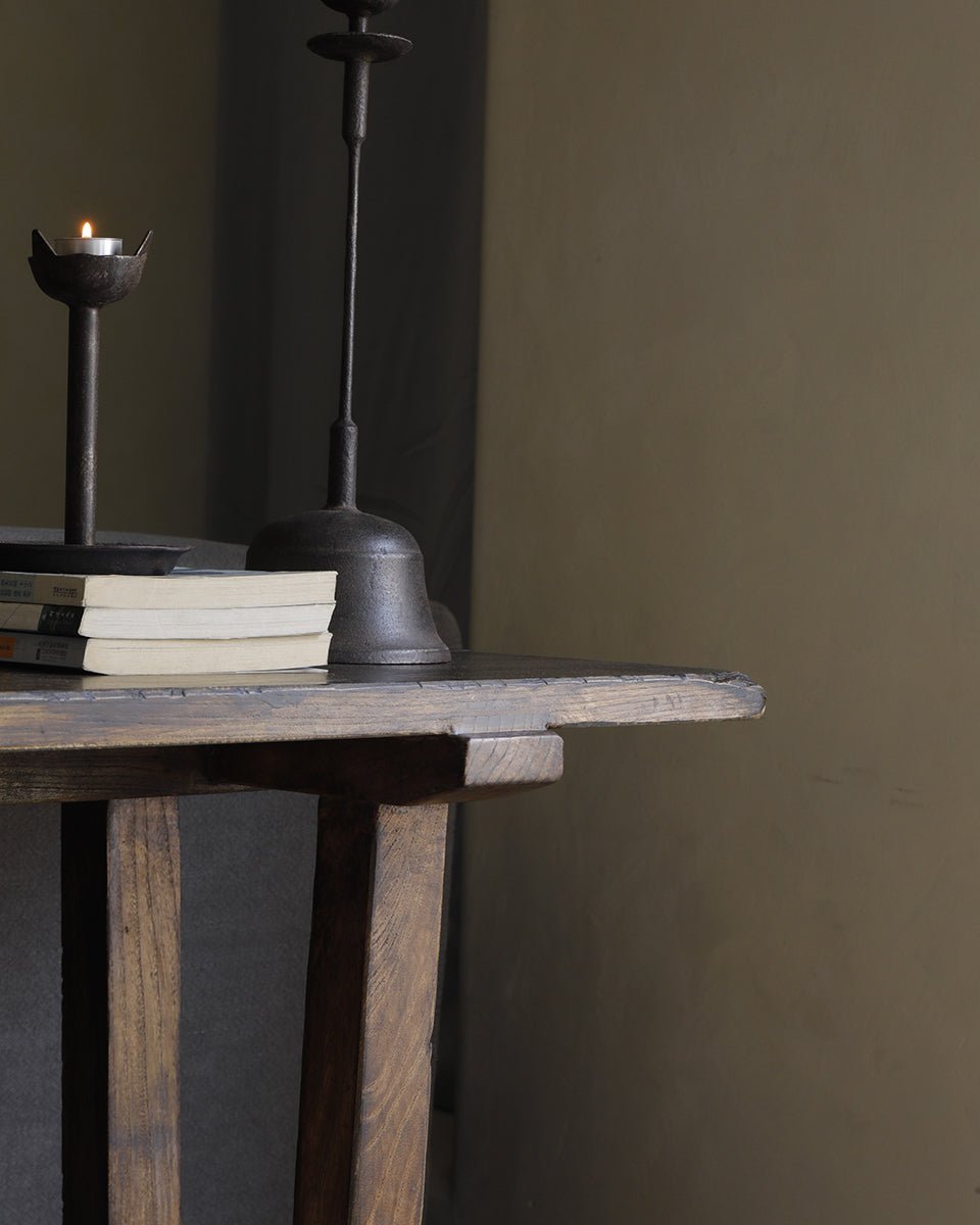 Table console trapézoïdale