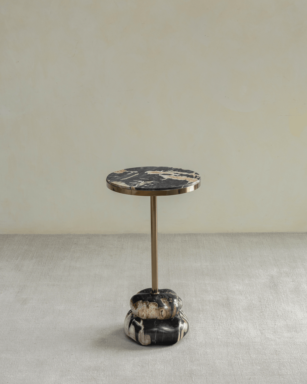 Table d'appoint Lolli en bois pétrifié