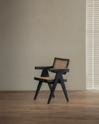 Reproduction de chaises de bureau à Chandigarh