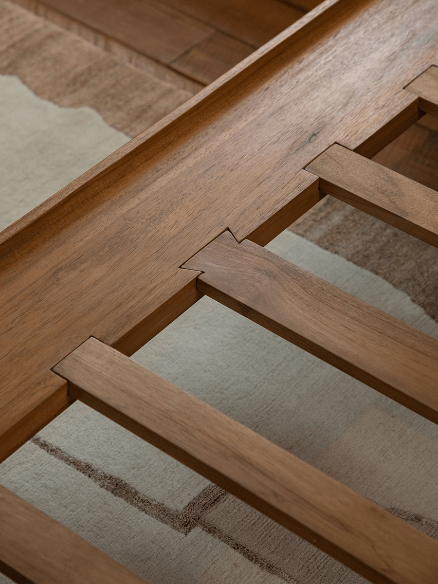 Lit Seren en teck et lin