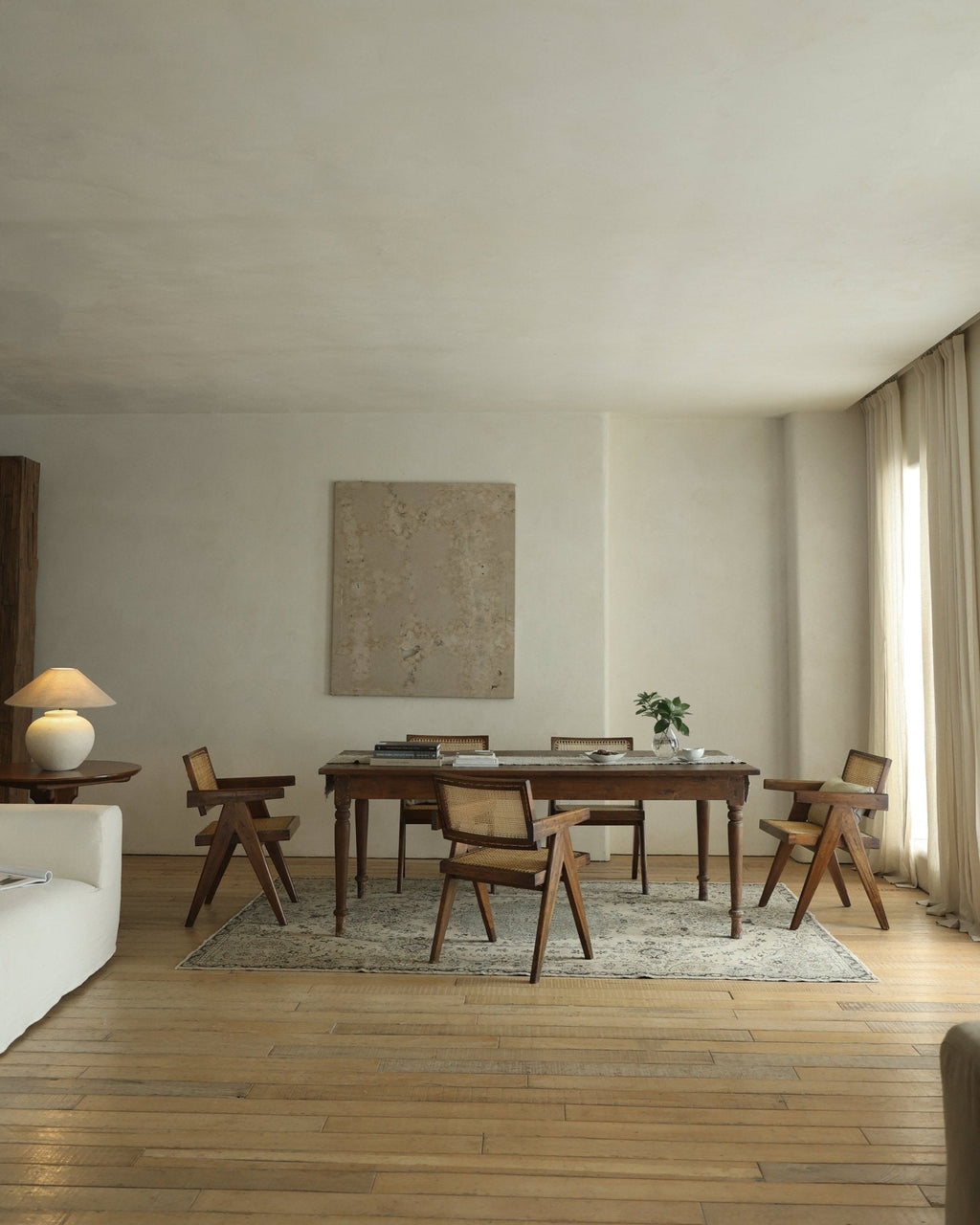 Reproduction de chaises de bureau à Chandigarh