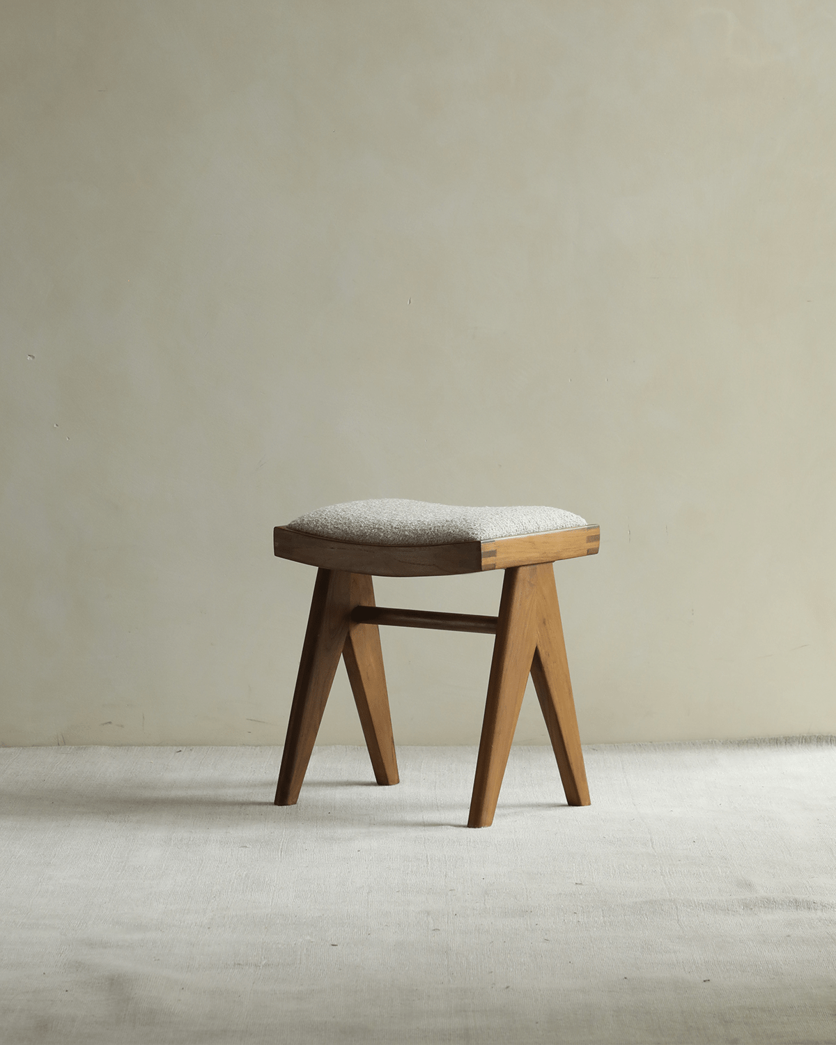 Tabouret facile Chandigarh