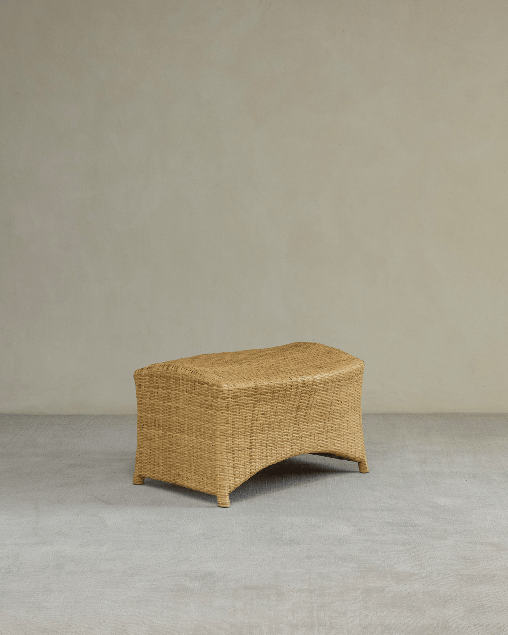 Fauteuil lounge coulissant en rotin