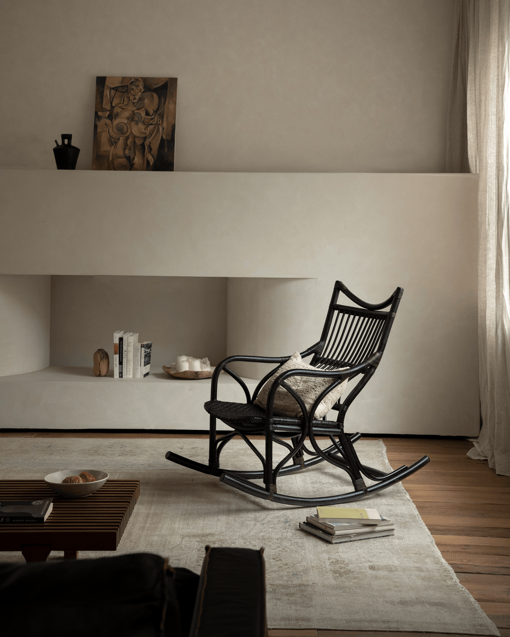 Fauteuil à bascule en rotin Aku