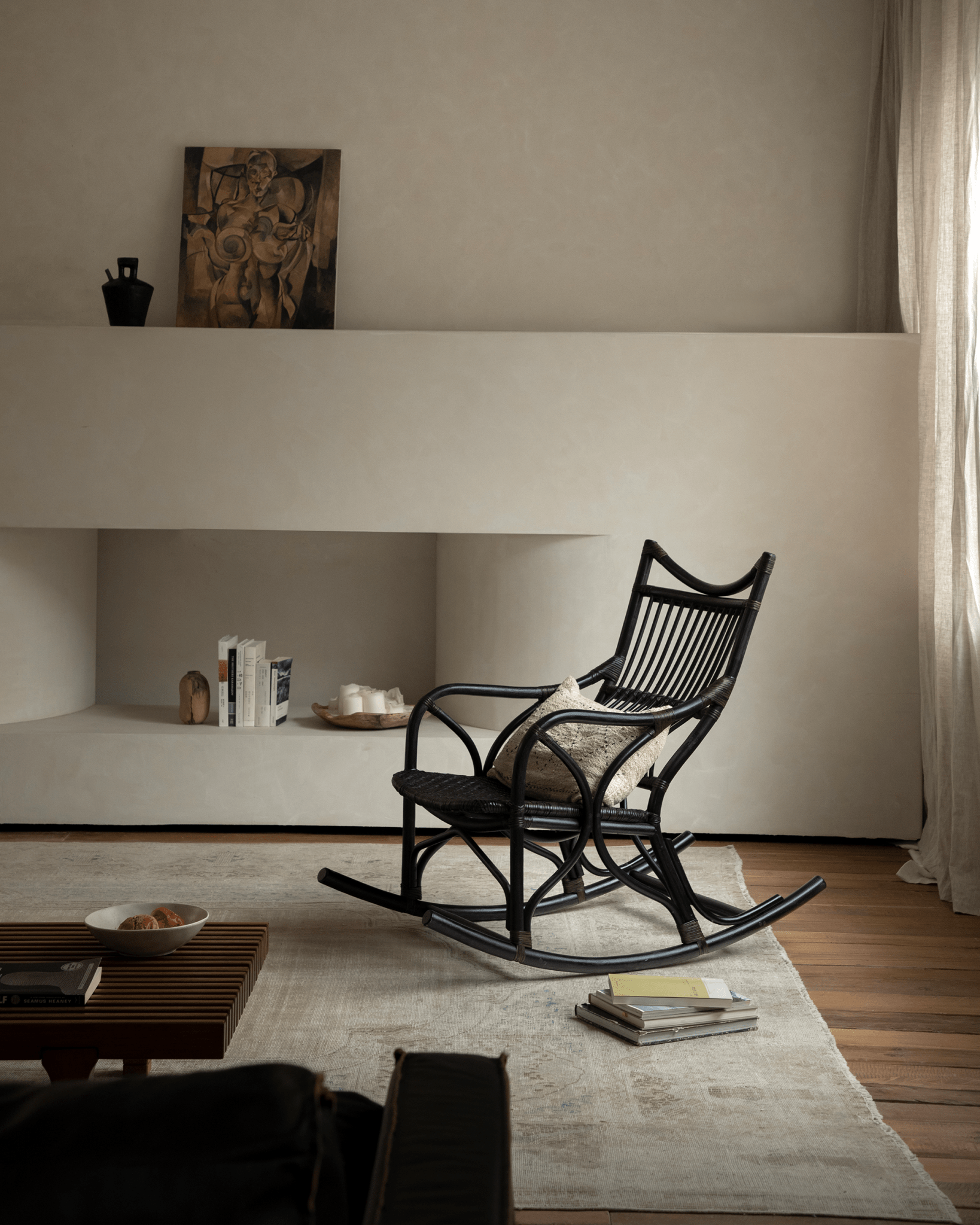 Fauteuil à bascule en rotin Aku