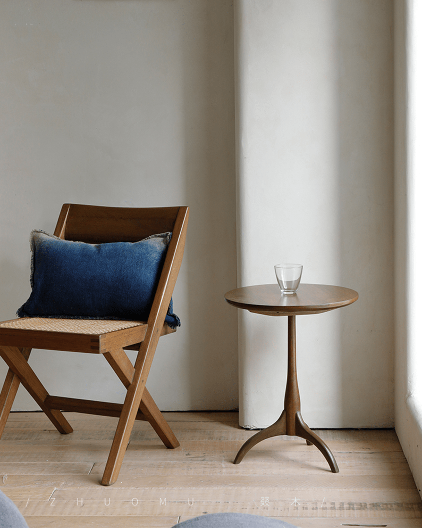 Table d'appoint en brindilles