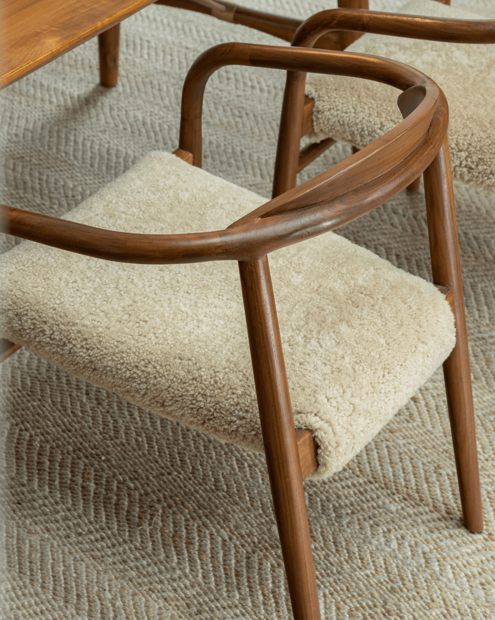 Fauteuil en peau de mouton Crescent