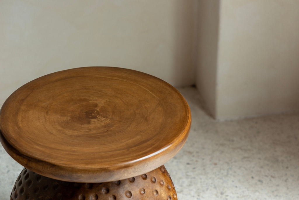 Table d'appoint sculpturale tribale