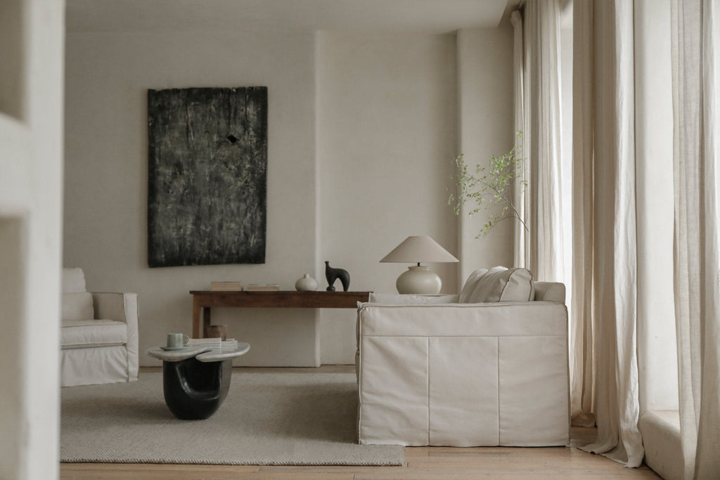 Canapé en cuir à jupe