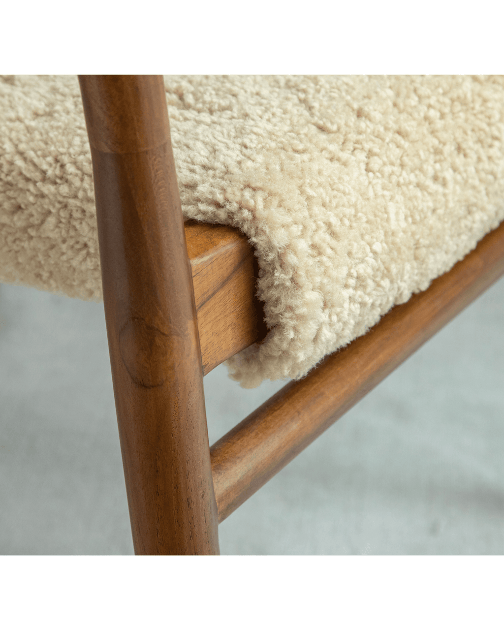 Fauteuil en peau de mouton Crescent