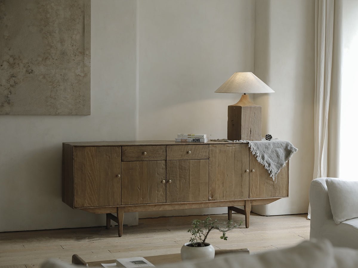 Lampe de table en bois