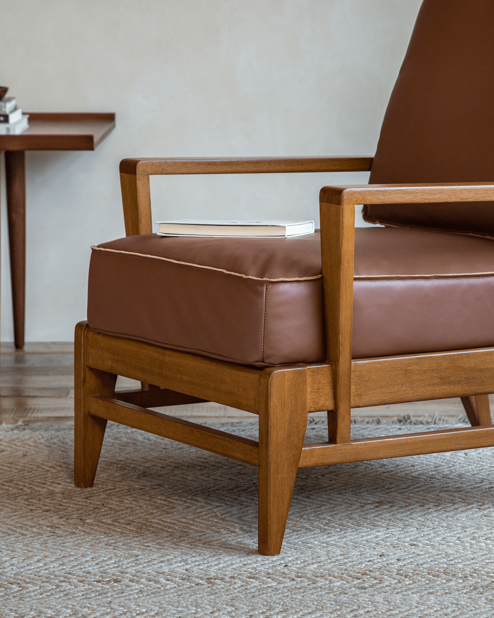 Fauteuil lounge en cuir René