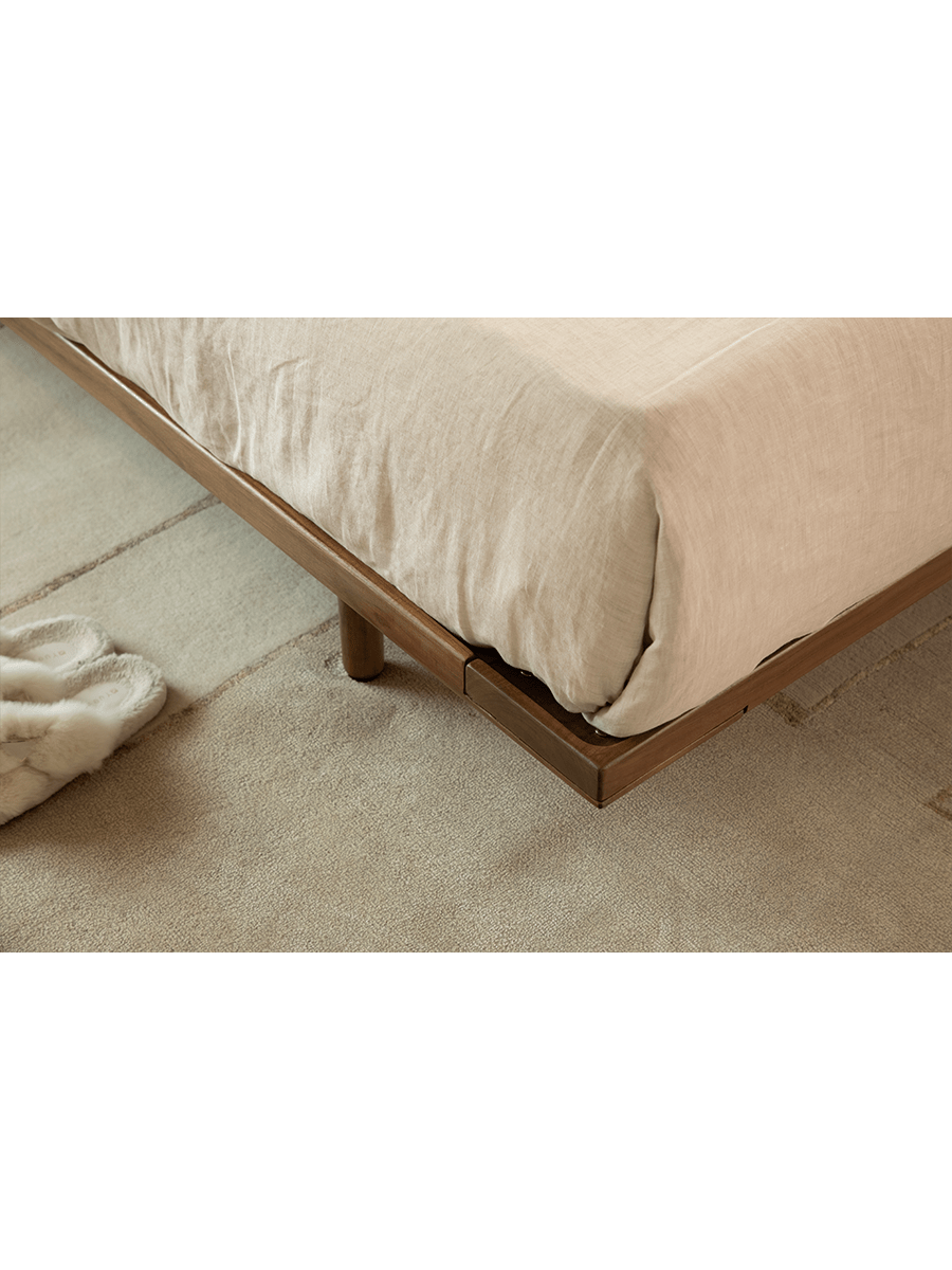 Lit en cuir et teck Seren