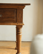 Tables vintage indonésiennes en bois de teck