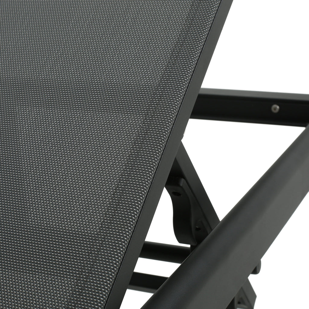 Chaise longue d'extérieur en aluminium Cape Coral (lot de 2) par Christopher Knight Home - 77,56 po x 25,20 po x 11,80 po