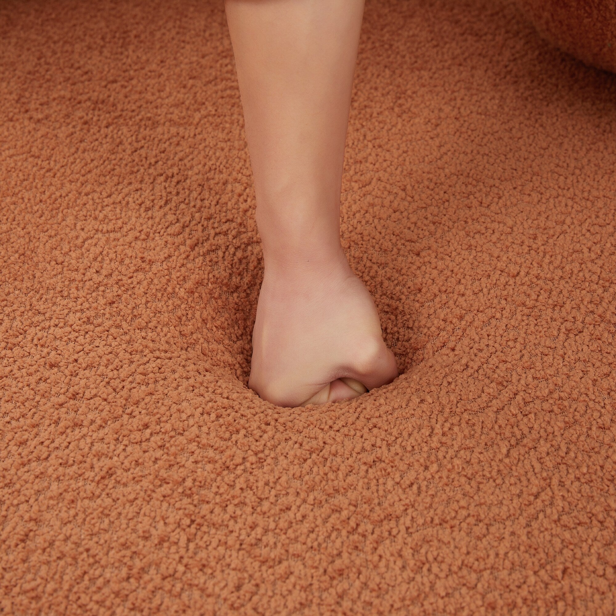 Fauteuil d'appoint en chenille, fauteuil rond avec base pivotante à 360 degrés et 3 coussins amovibles