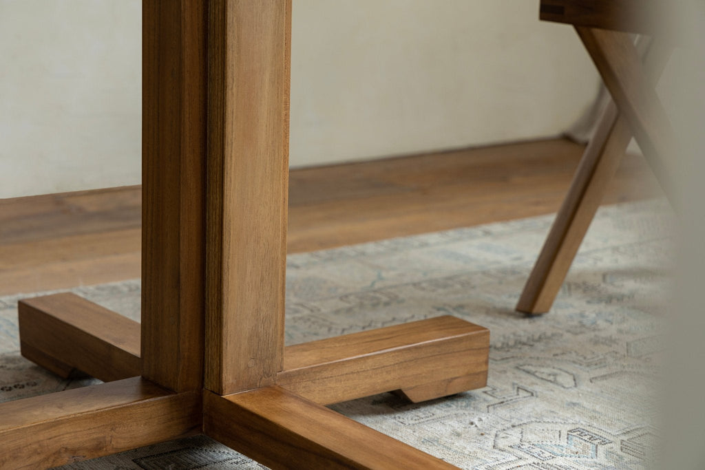 Table de Felix Square