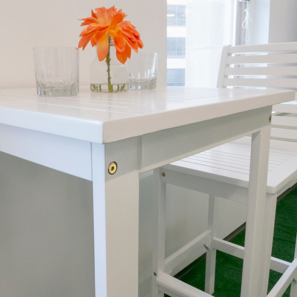 Ensemble de salle à manger avec table de bar et chaises en bois Emilio