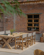 Table de ferme extérieure