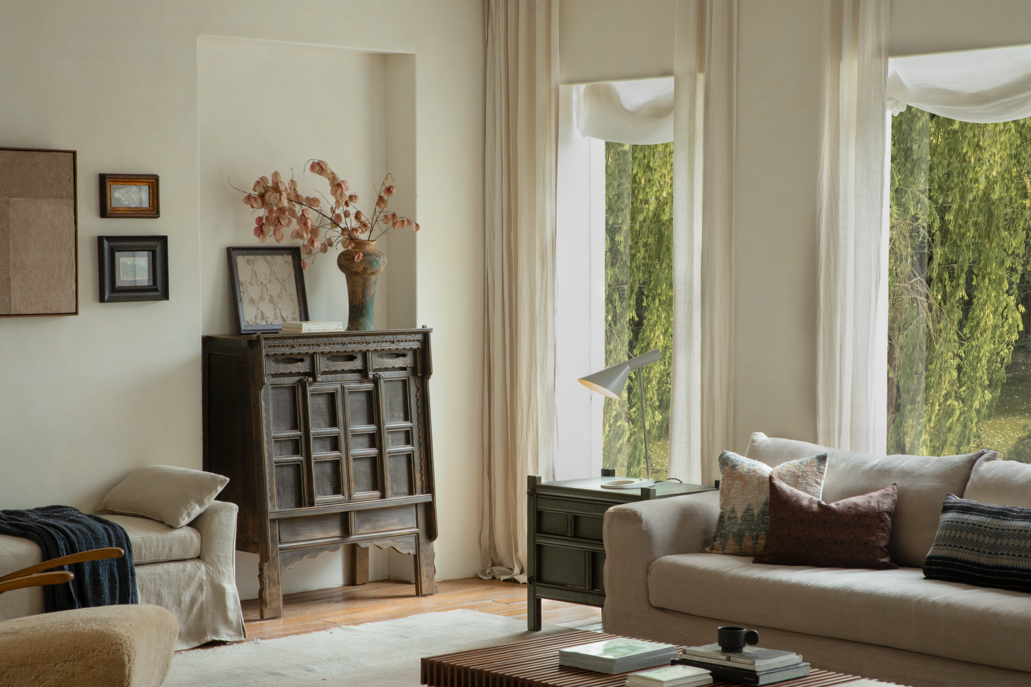 Armoire noire chinoise