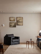 Canapé en cuir à jupe