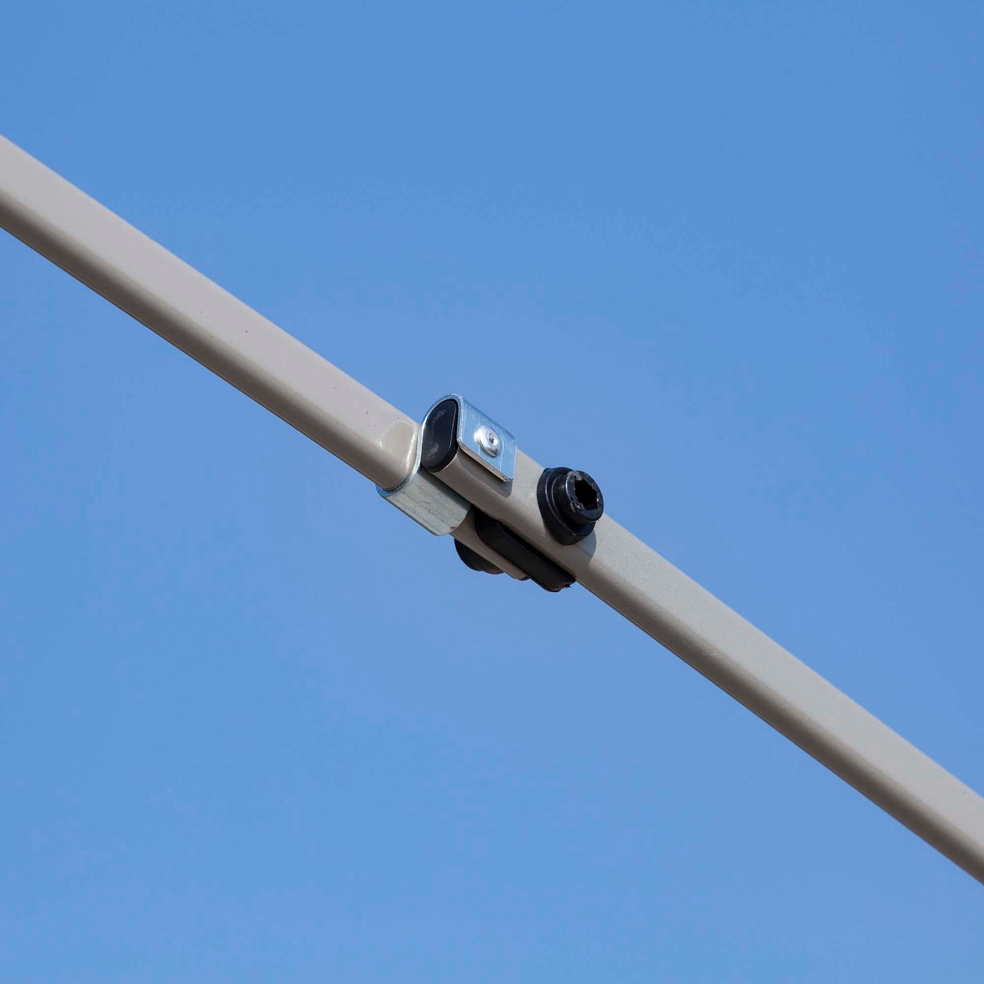 Outsunny 12' x 12' Pop Up Canopy Sun Shade Tente instantanée pliable avec filet latéral en maille, hauteur réglable sur 3 niveaux