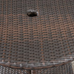 Ensemble bistrot d'extérieur Peterson 3 pièces en osier avec coussins par Christopher Knight Home