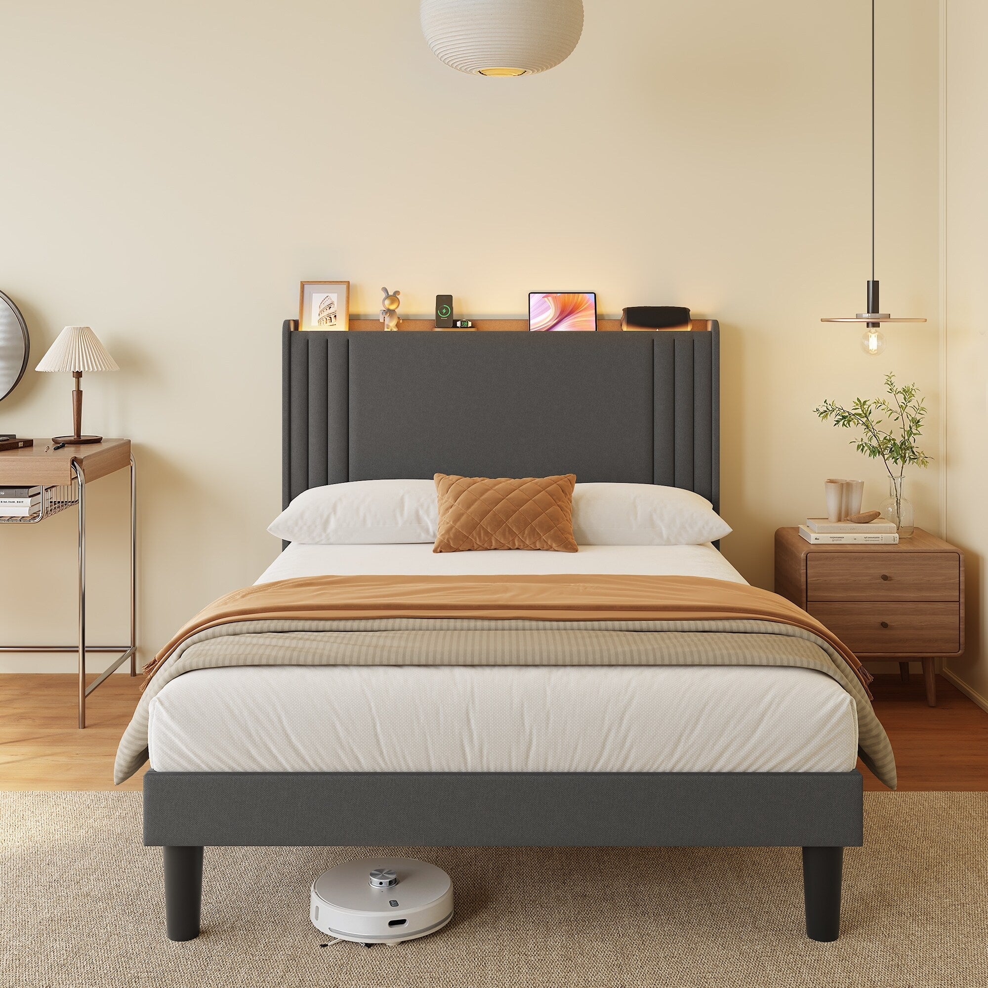 Lit Queen/Full rembourré à canaux verticaux avec tête de lit à oreilles