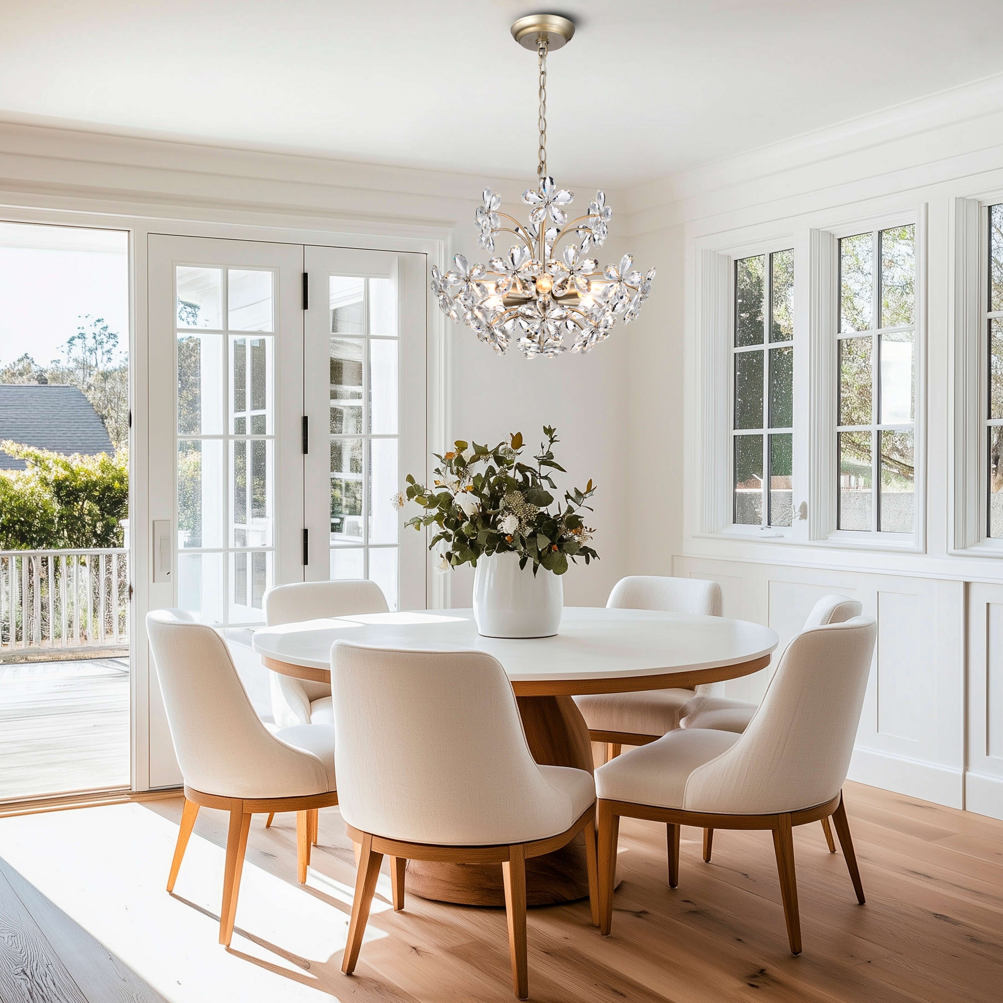 Lustre Rosa à 6 lumières en cristal argenté brossé avec motif de fleurs champagne