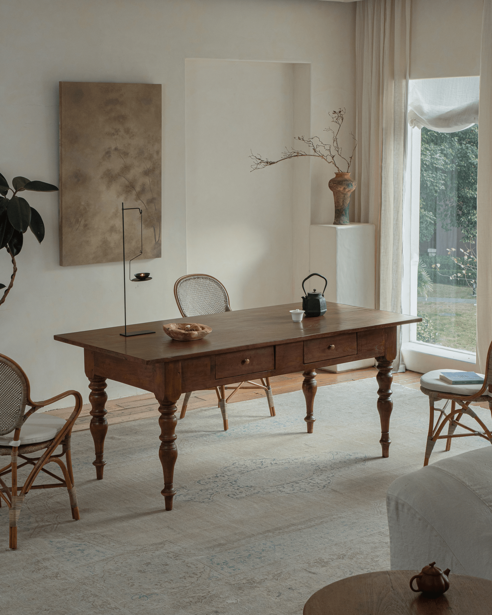 Tables vintage indonésiennes en bois de teck