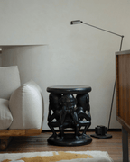 Table d'appoint sculpturale tribale