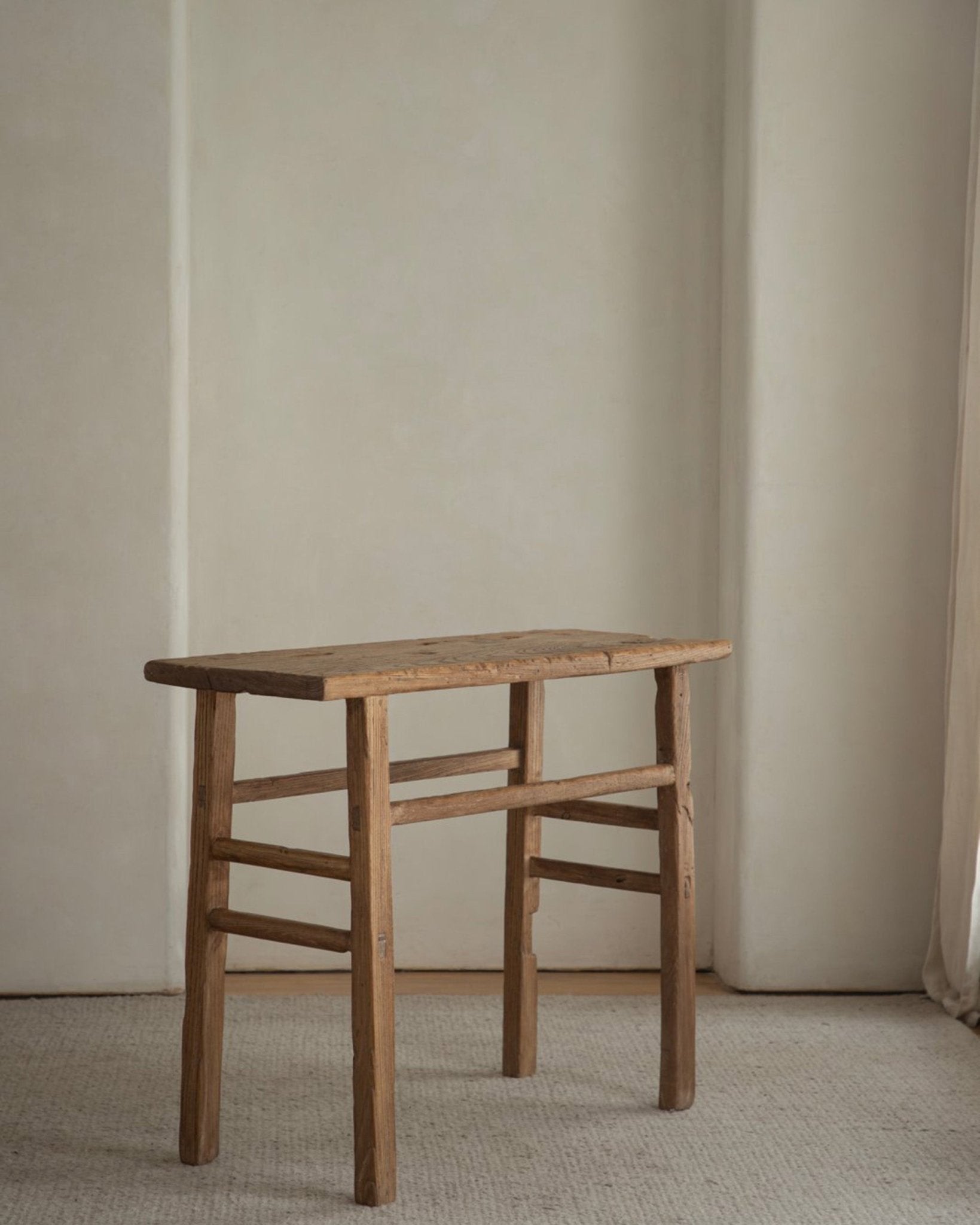 Console chinoise antique